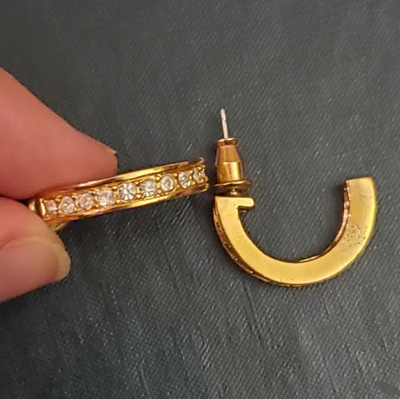 Vintage Roman Gold Rhinestone Earrings - Picture 3 of 3